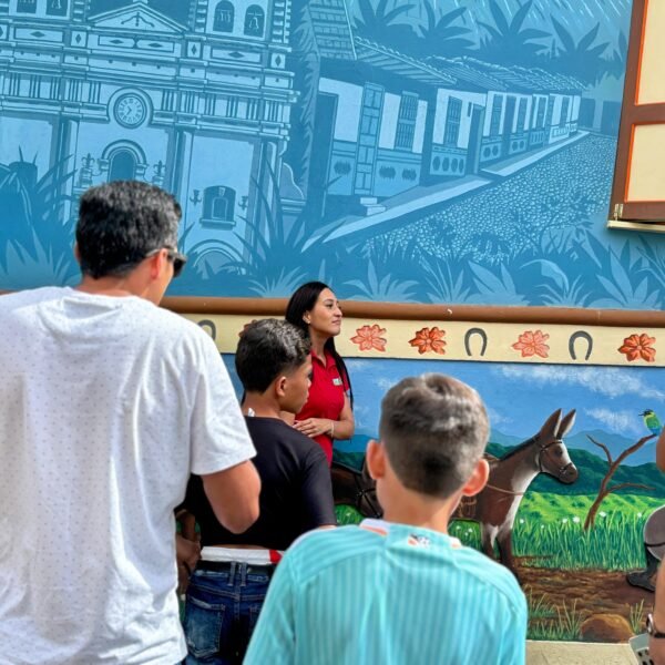 IMG_1873 Guatapé: recorrido por el pueblo y el peñol
