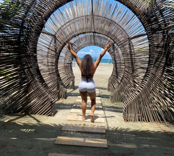 Aventura en el volcán de lodo en Cartagena